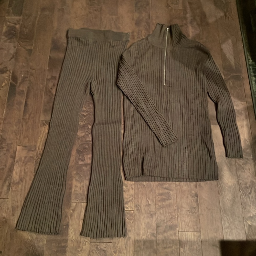 2Pc Merino Rib Sweater Pant set Sz M